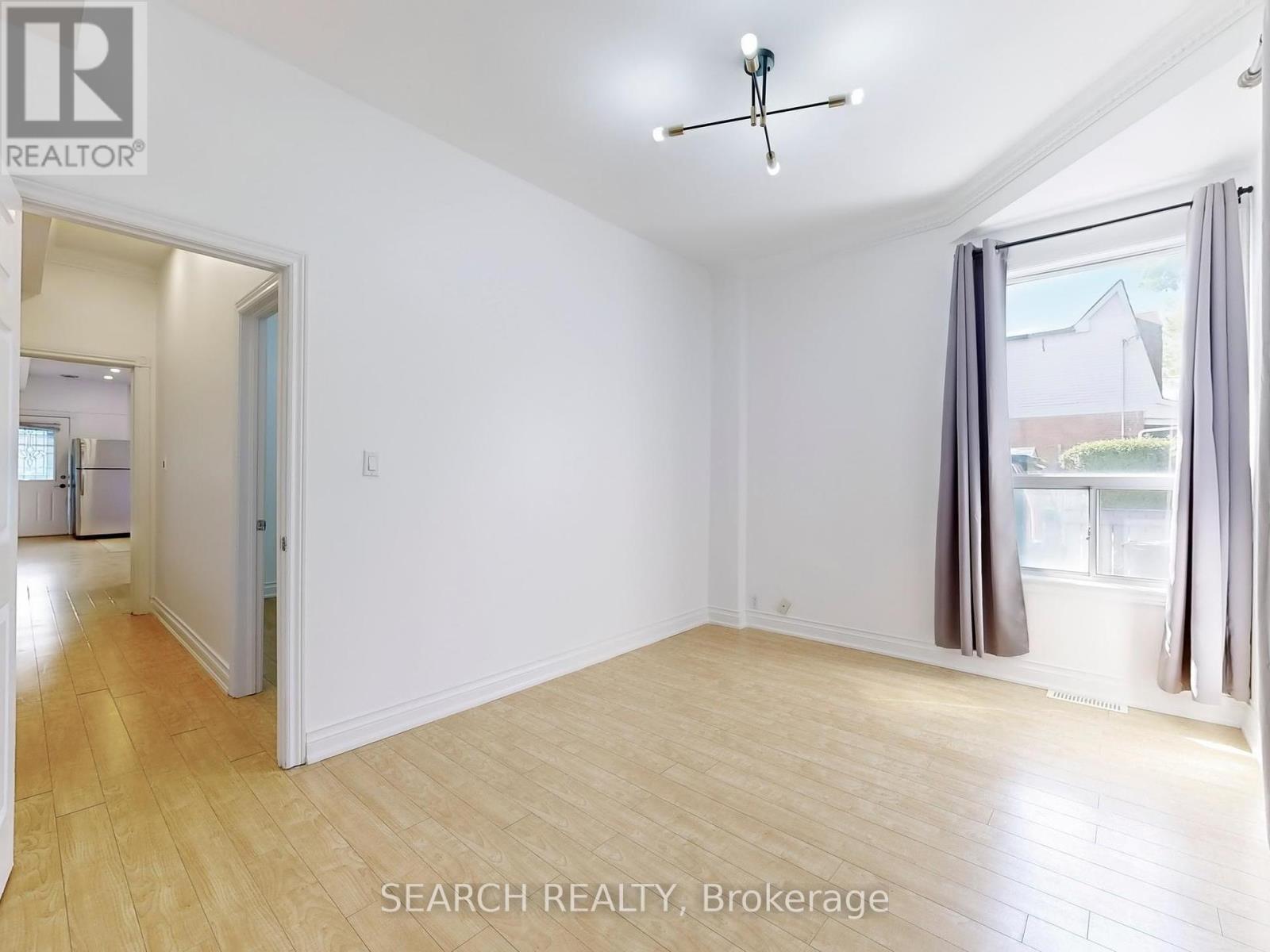 479 Westmount Avenue, Toronto, Ontario  M6E 3N6 - Photo 8 - C12174393