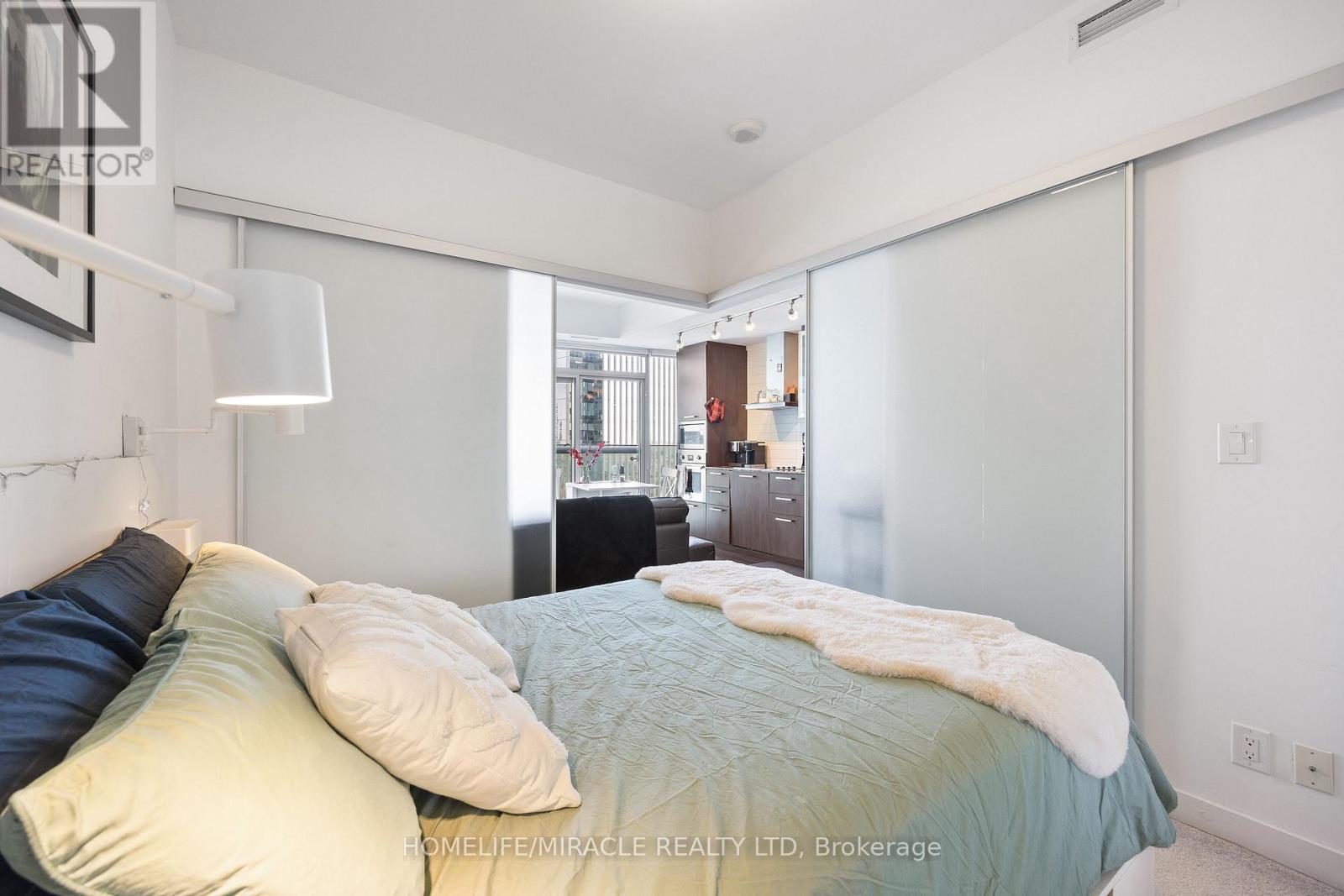 3601 - 12 York Street, Toronto, Ontario  M5J 2Z2 - Photo 10 - C12174396