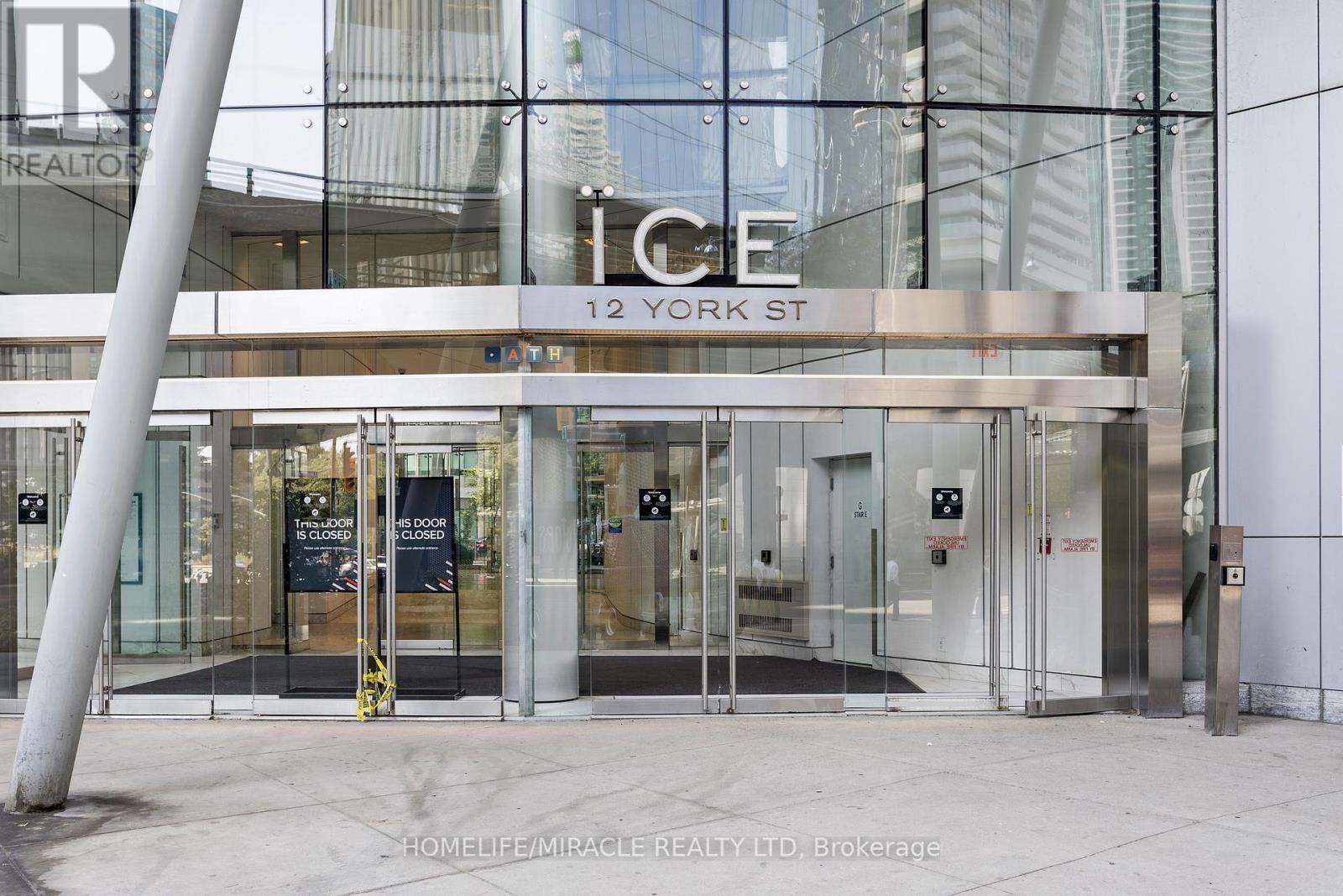 3601 - 12 York Street, Toronto, Ontario  M5J 2Z2 - Photo 5 - C12174396