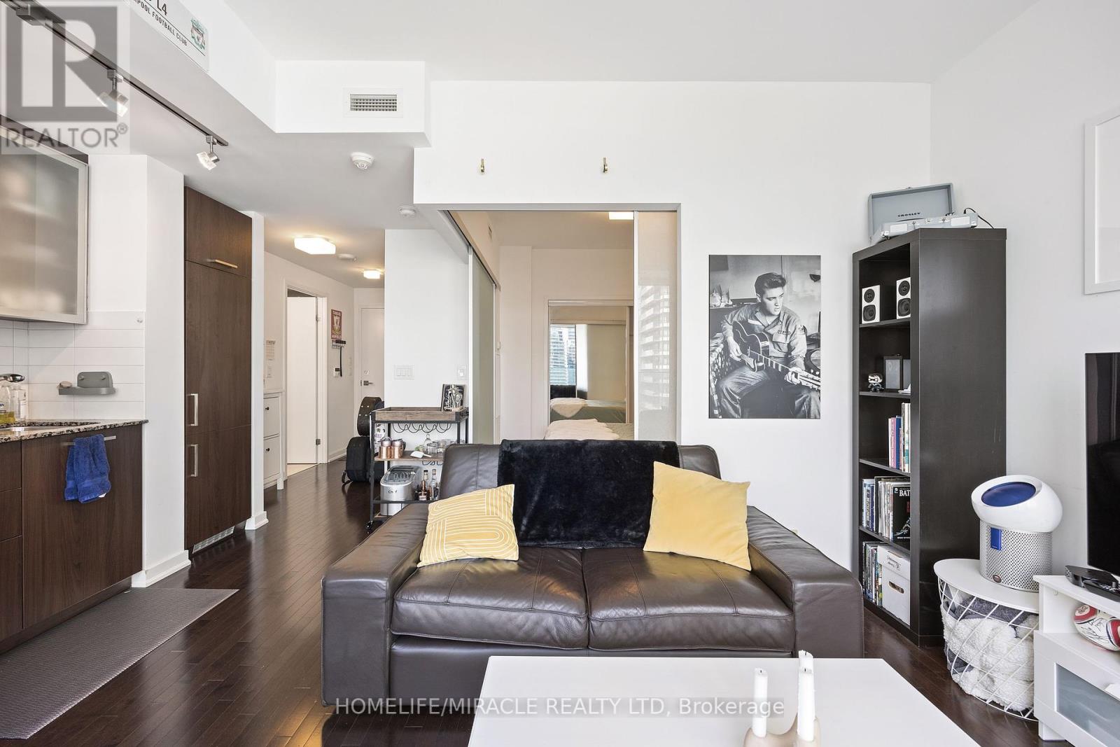 3601 - 12 York Street, Toronto, Ontario  M5J 2Z2 - Photo 8 - C12174396