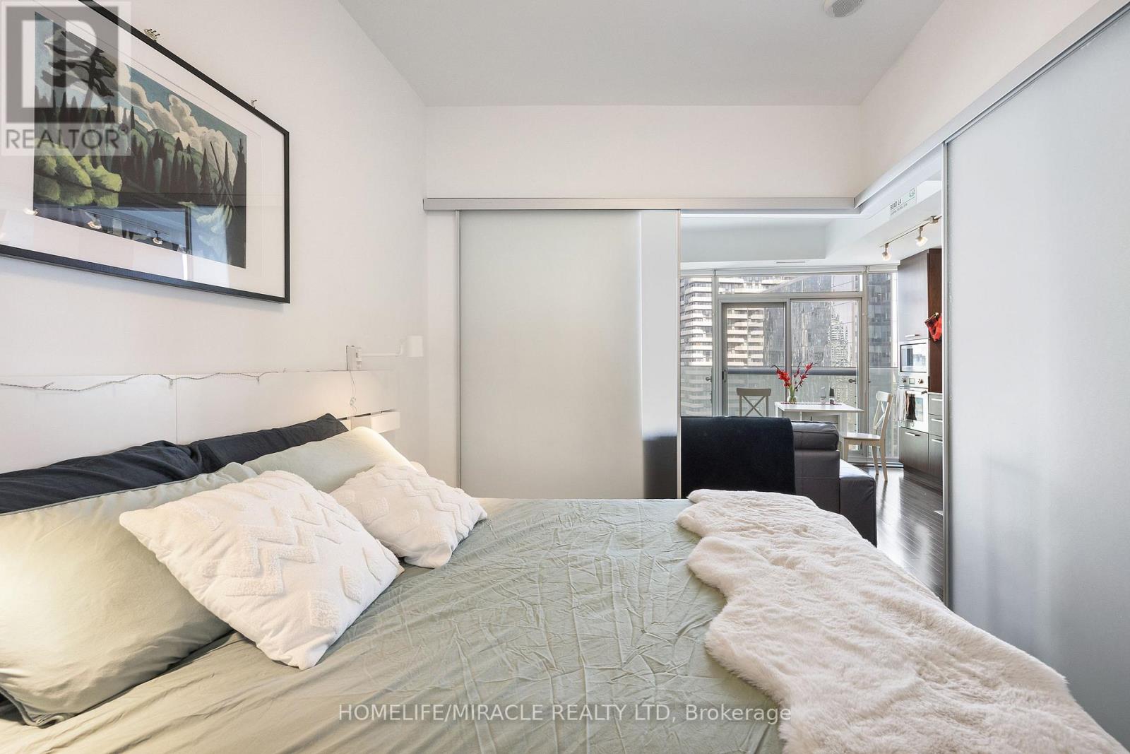 3601 - 12 York Street, Toronto, Ontario  M5J 2Z2 - Photo 9 - C12174396