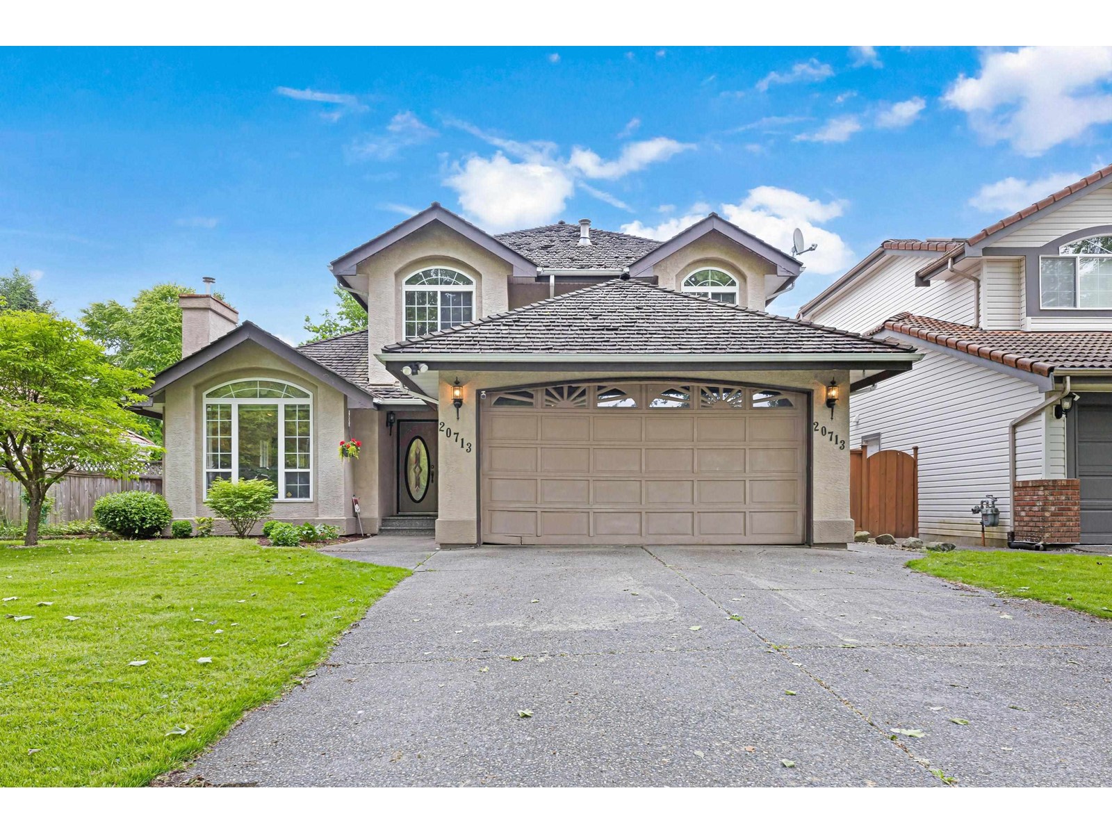 Property at 20713 90 AVENUE image 1