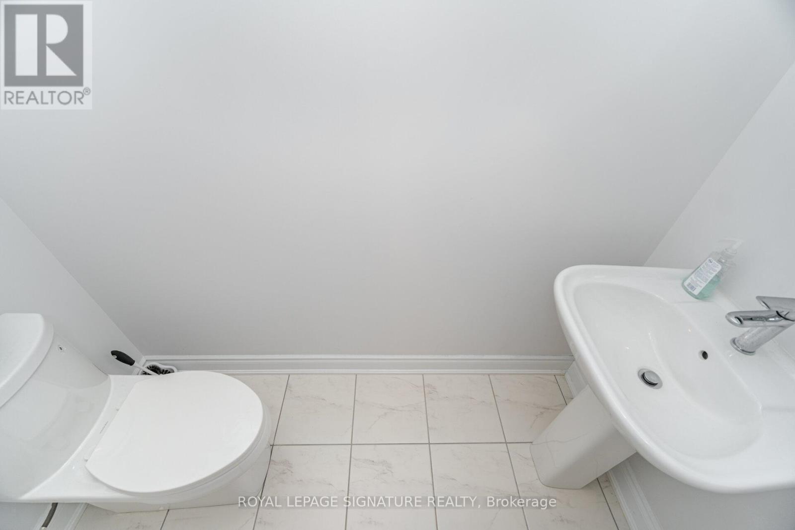 8325 Islington Avenue, Vaughan, Ontario  L4L 1X1 - Photo 30 - N12174310