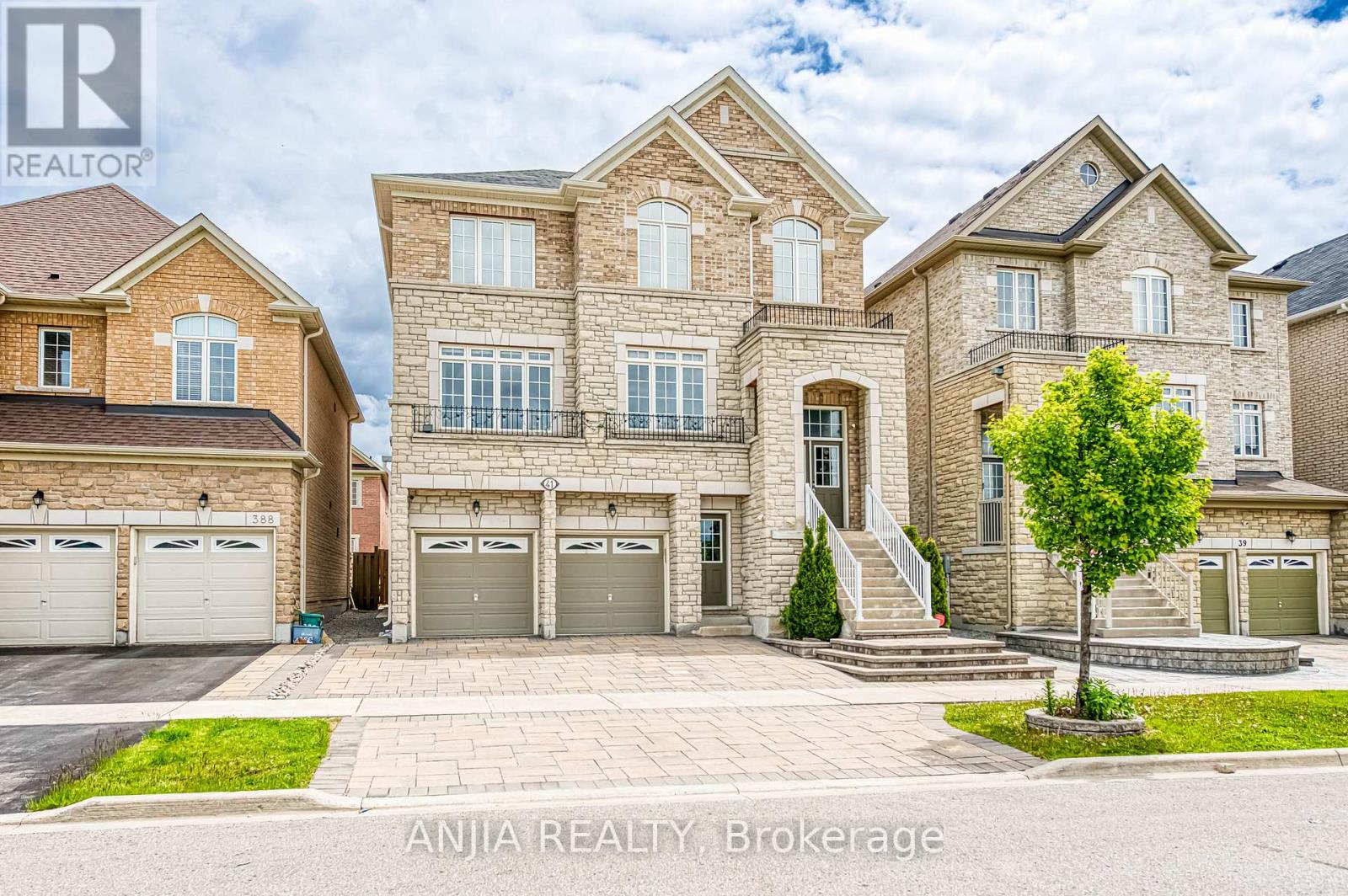 41 Furrow Street, Markham, Ontario  L6E 0G4 - Photo 2 - N12174315