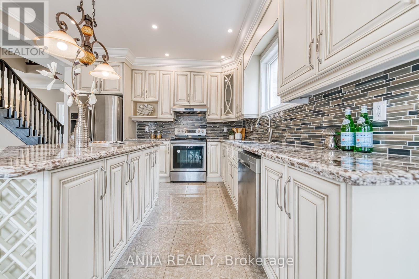 41 Furrow Street, Markham, Ontario  L6E 0G4 - Photo 22 - N12174315