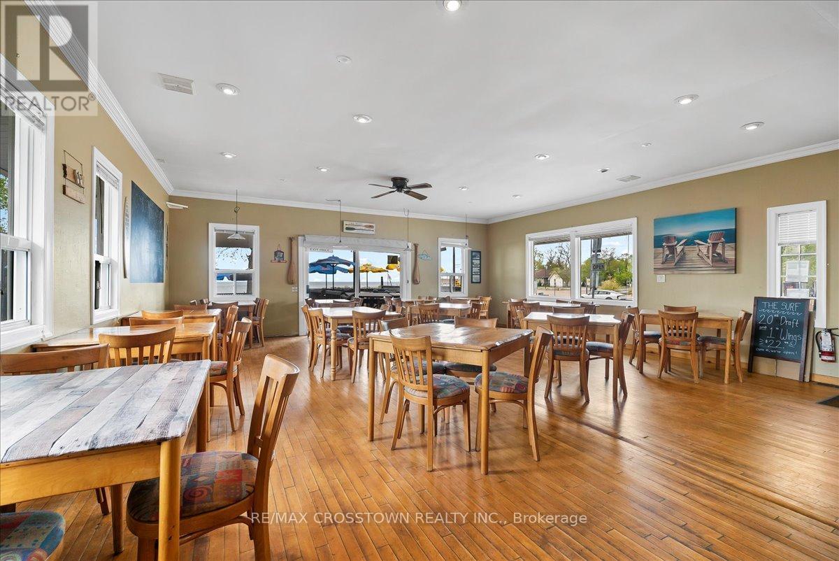 369 Balm Beach Road W, Tiny, Ontario  L0L 2J0 - Photo 45 - S12174356