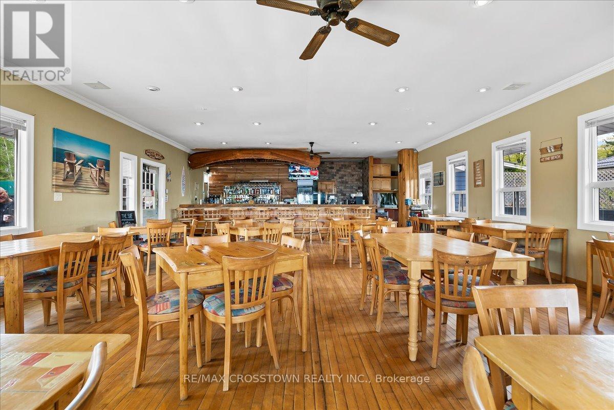 369 Balm Beach Road W, Tiny, Ontario  L0L 2J0 - Photo 46 - S12174356