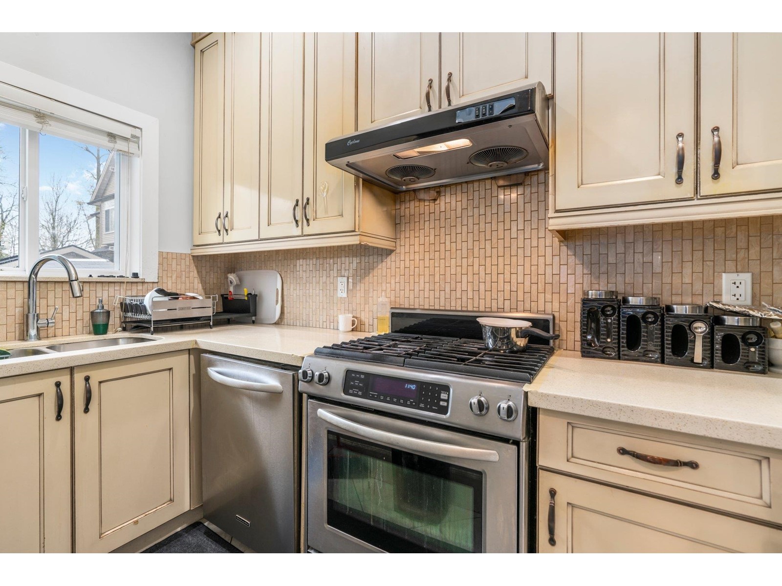 14856 70b Avenue, Surrey, British Columbia  V3S 2X3 - Photo 30 - R3006561