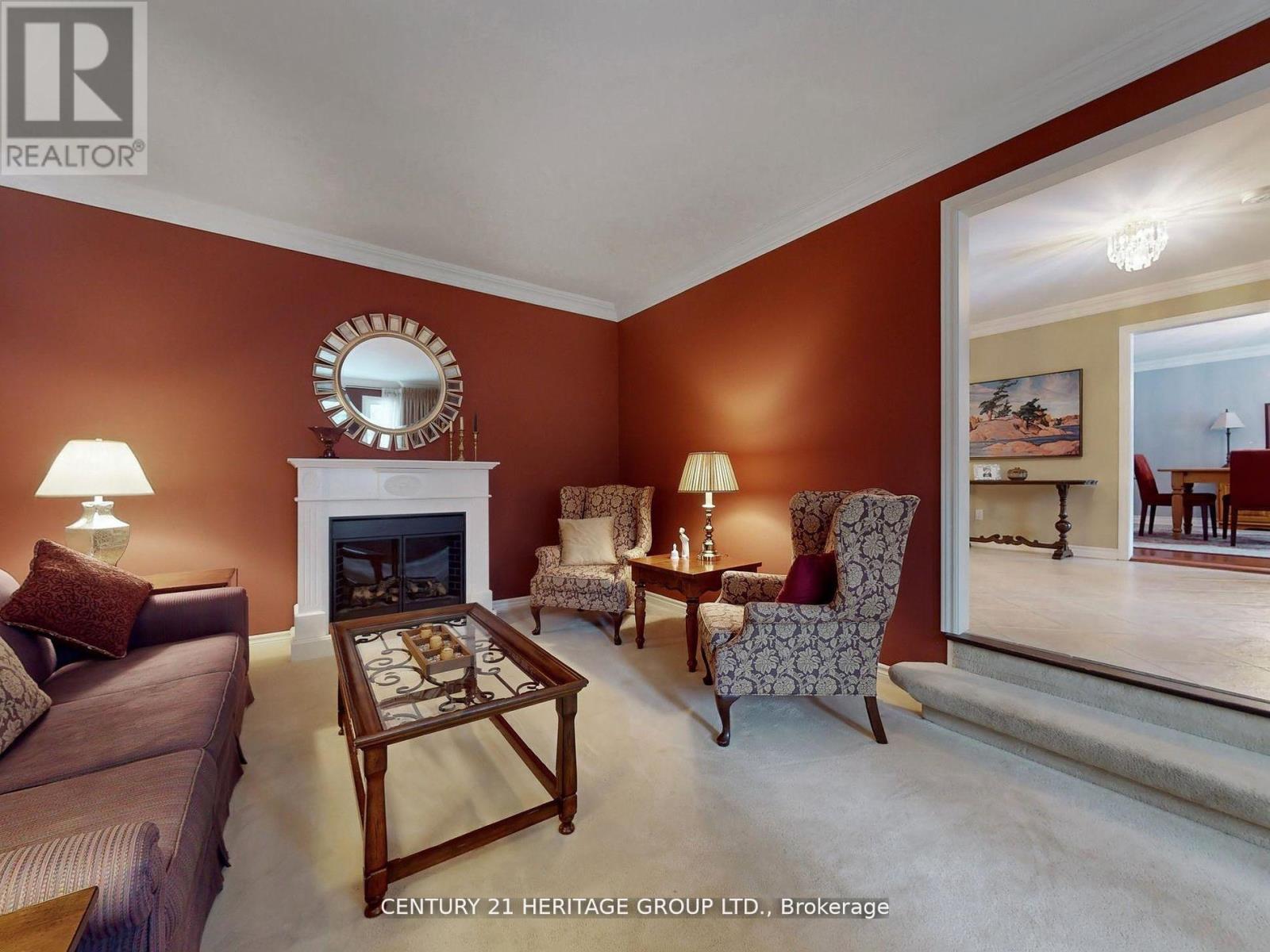 12 Cedar Forest Court, Markham, Ontario  L3T 2A4 - Photo 5 - N12159005