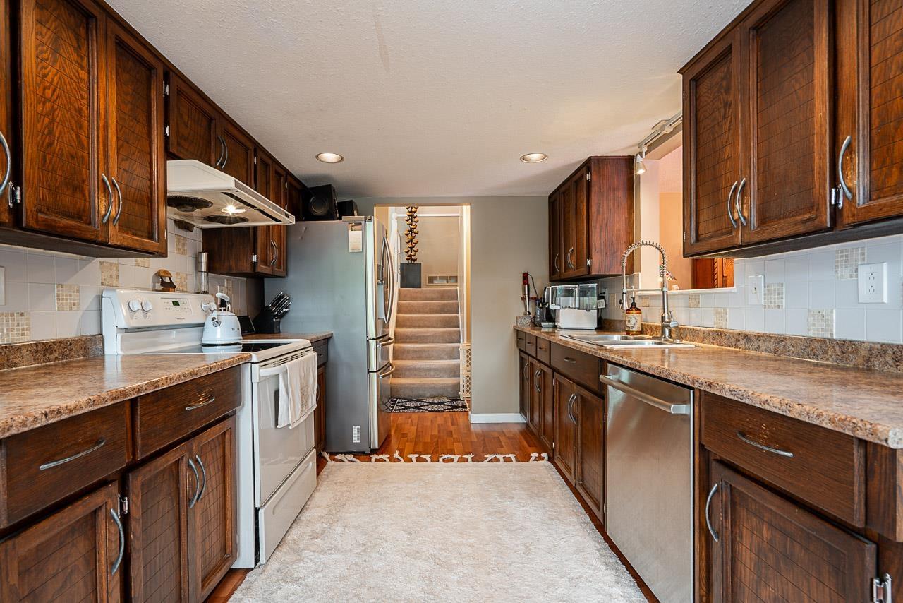 15524 96b Avenue, Surrey, British Columbia  V3R 7N7 - Photo 10 - R3007187