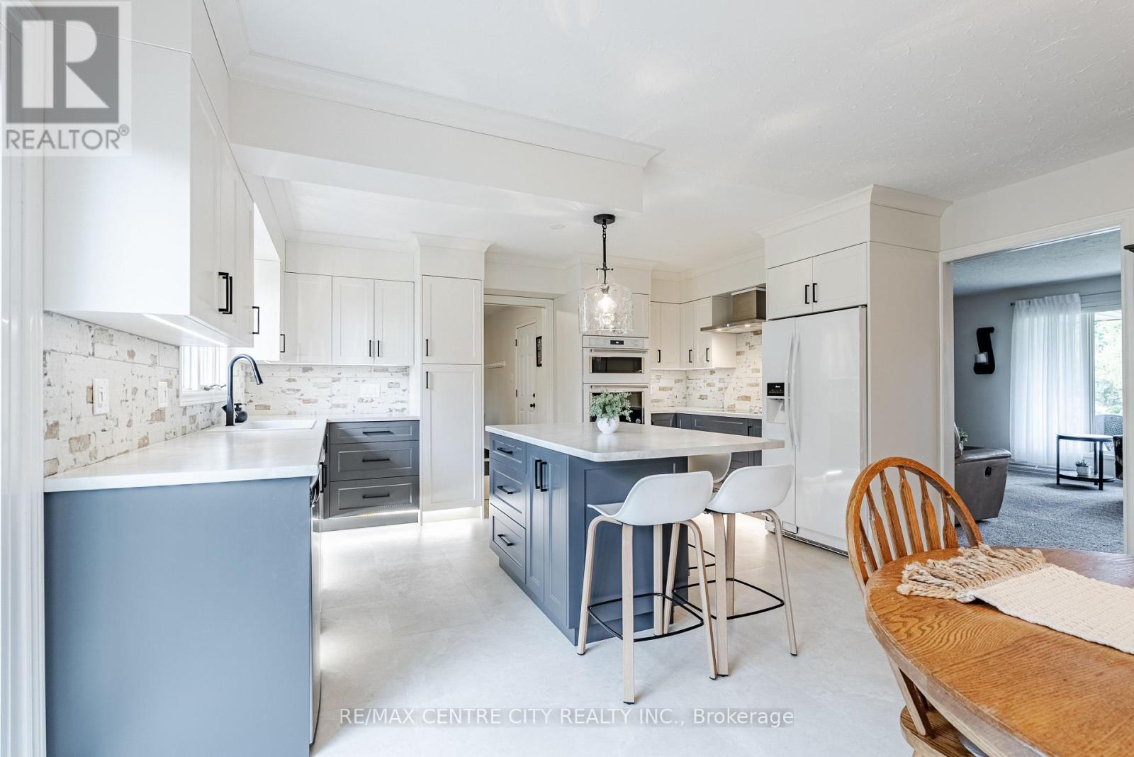 18 Fath Avenue, Aylmer, Ontario  N5H 1V8 - Photo 7 - X12169557