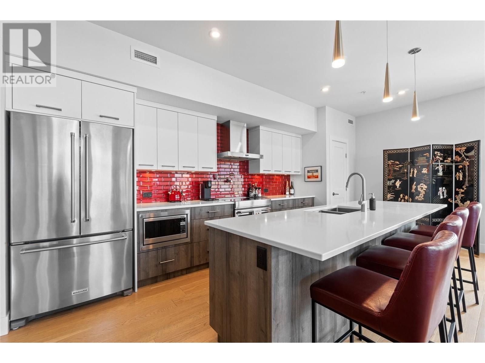 131 Harbourfront Drive NE Unit# 501, Salmon Arm, BC V1E0G4