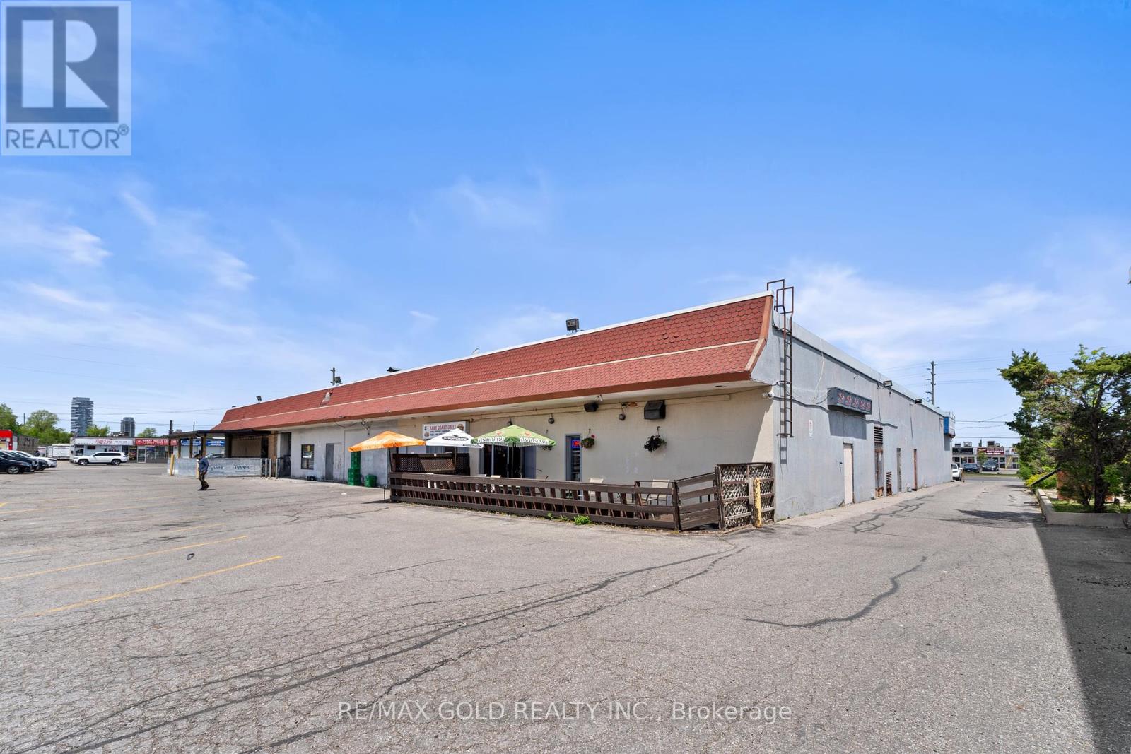 13 - 107 Kennedy Road S, Brampton, Ontario  L6W 3G3 - Photo 6 - W12174313