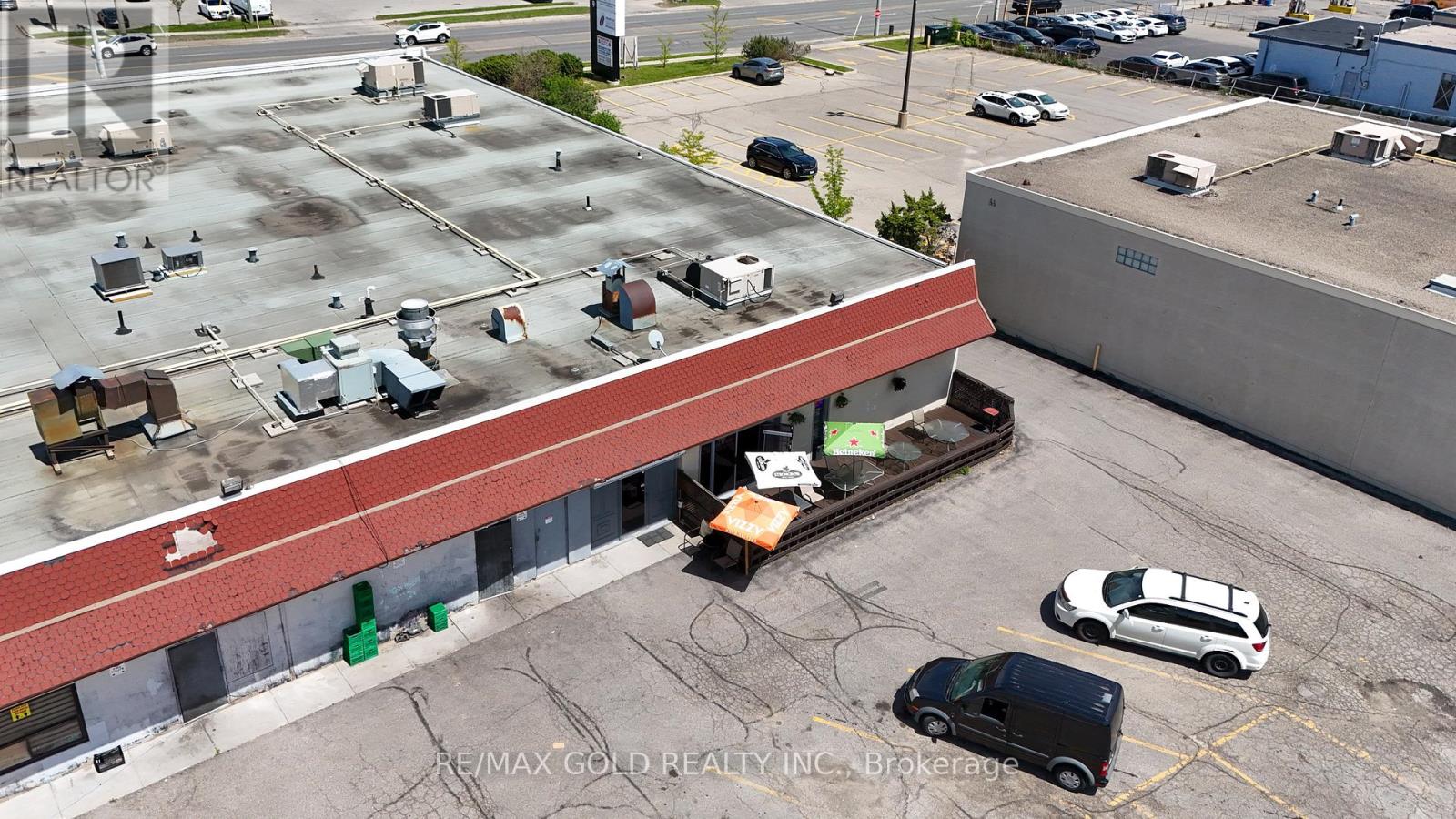 13 - 107 Kennedy Road S, Brampton (Brampton East), Ontario  L6W 3G3 - Photo 7 - W12174313