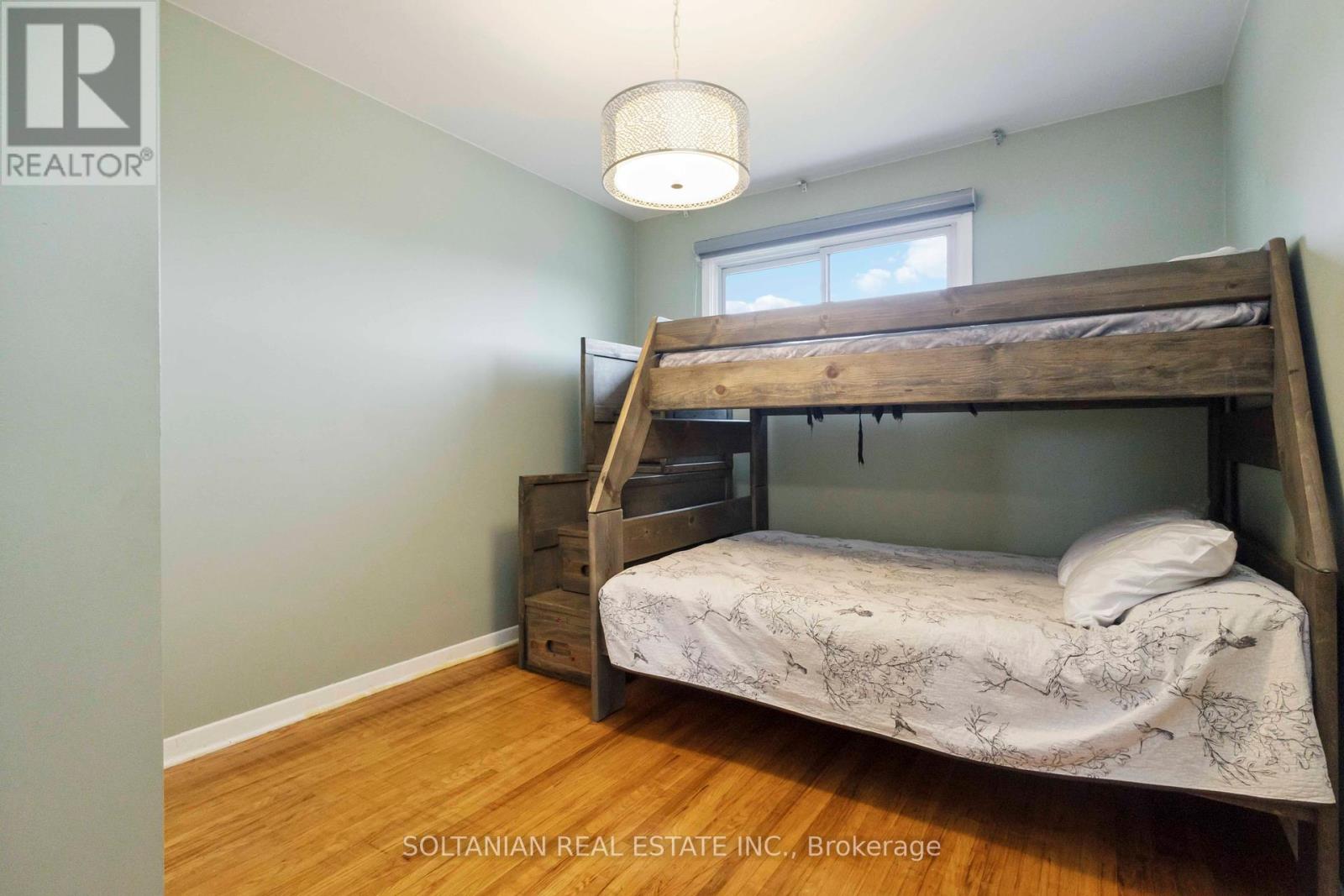 102 Elnathan Crescent, Toronto, Ontario  M9L 2G1 - Photo 19 - W12174320