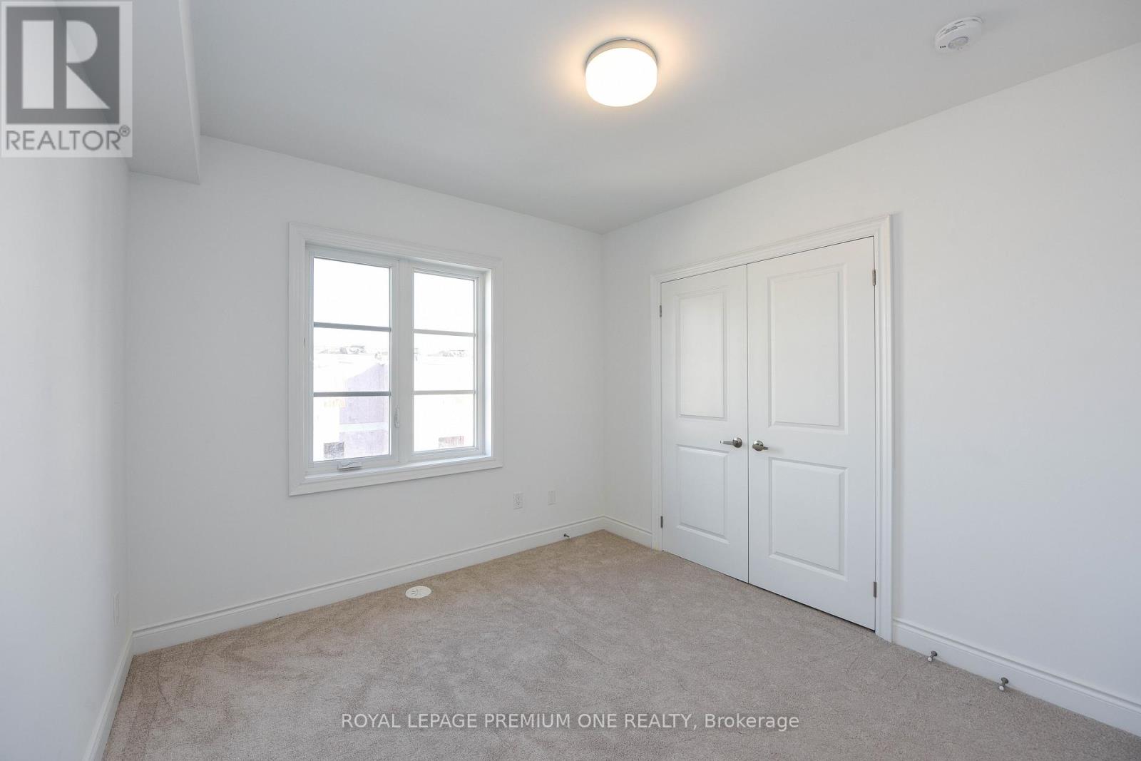 60 - 40 Lunar Crescent, Mississauga, Ontario  L5M 2R5 - Photo 19 - W12174334