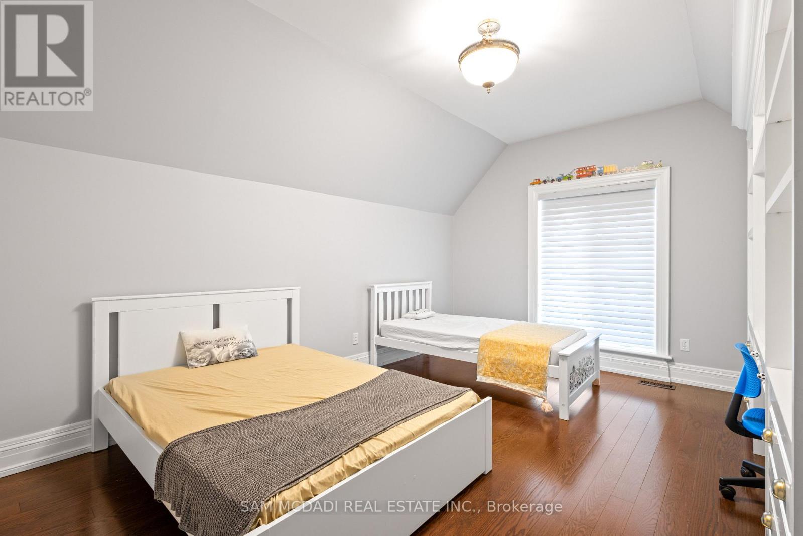 2173 Shawanaga Trail, Mississauga, Ontario  L5H 3X6 - Photo 31 - W12174349