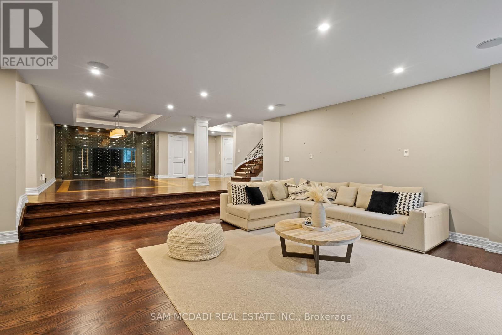 2173 Shawanaga Trail, Mississauga, Ontario  L5H 3X6 - Photo 34 - W12174349