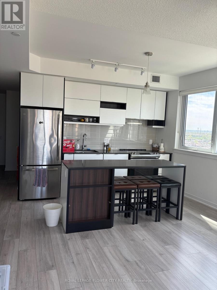1404 - 4065 Confederation Parkway, Mississauga, Ontario  L5B 0L4 - Photo 10 - W12174367