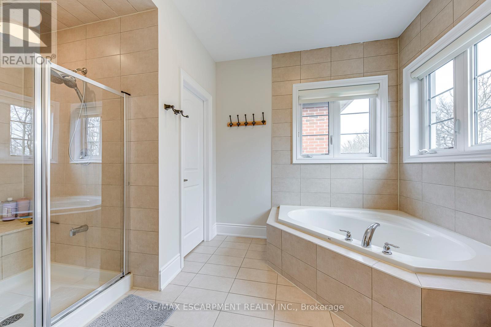 3173 Meadow Marsh Crescent, Oakville, Ontario  L6H 0T2 - Photo 27 - W12174390
