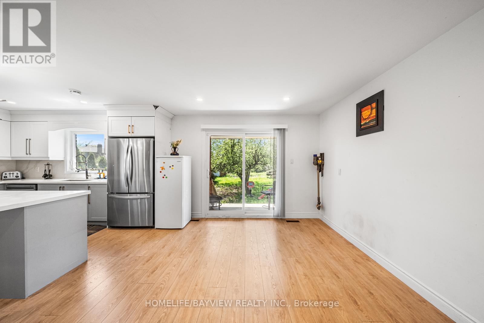 2602 Mason Heights, Mississauga, Ontario  L5B 2S2 - Photo 17 - W12174416