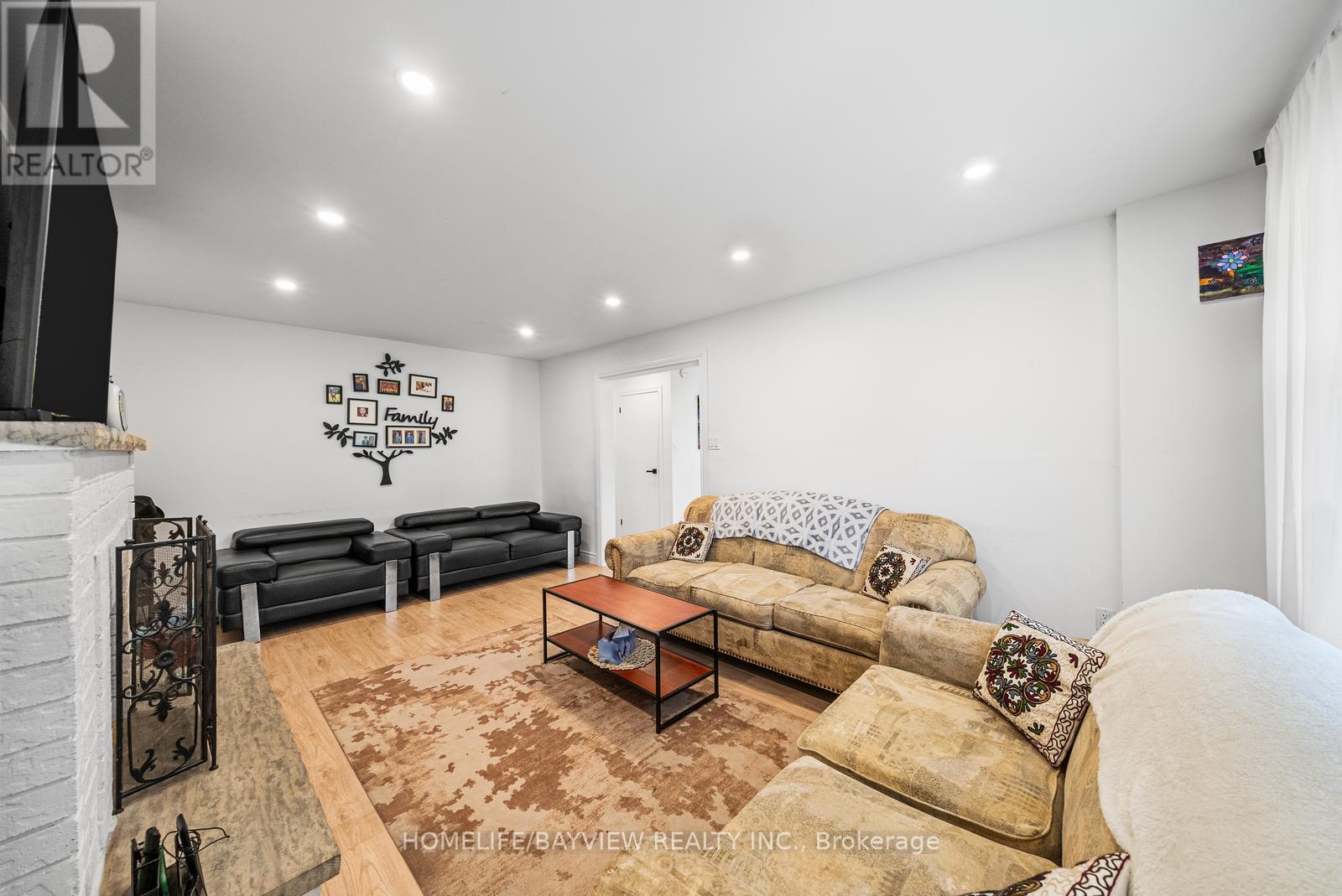 2602 Mason Heights, Mississauga (Cooksville), Ontario  L5B 2S2 - Photo 21 - W12174416