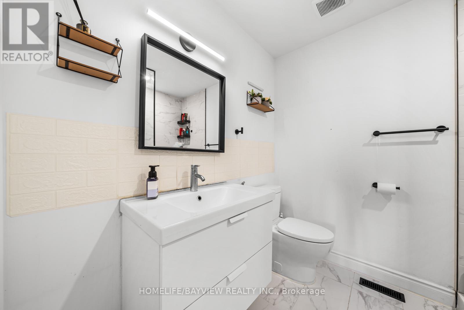 2602 Mason Heights, Mississauga (Cooksville), Ontario  L5B 2S2 - Photo 35 - W12174416