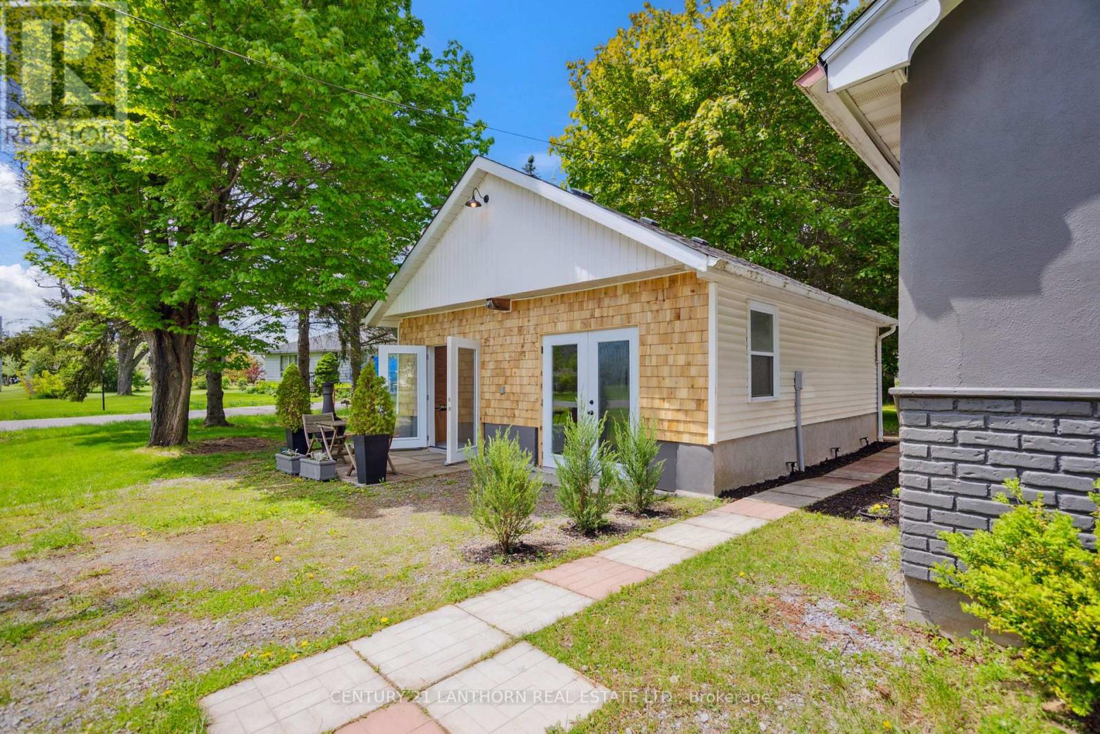 51 Consecon Main Street, Prince Edward County, Ontario  K0K 1T0 - Photo 25 - X12174440