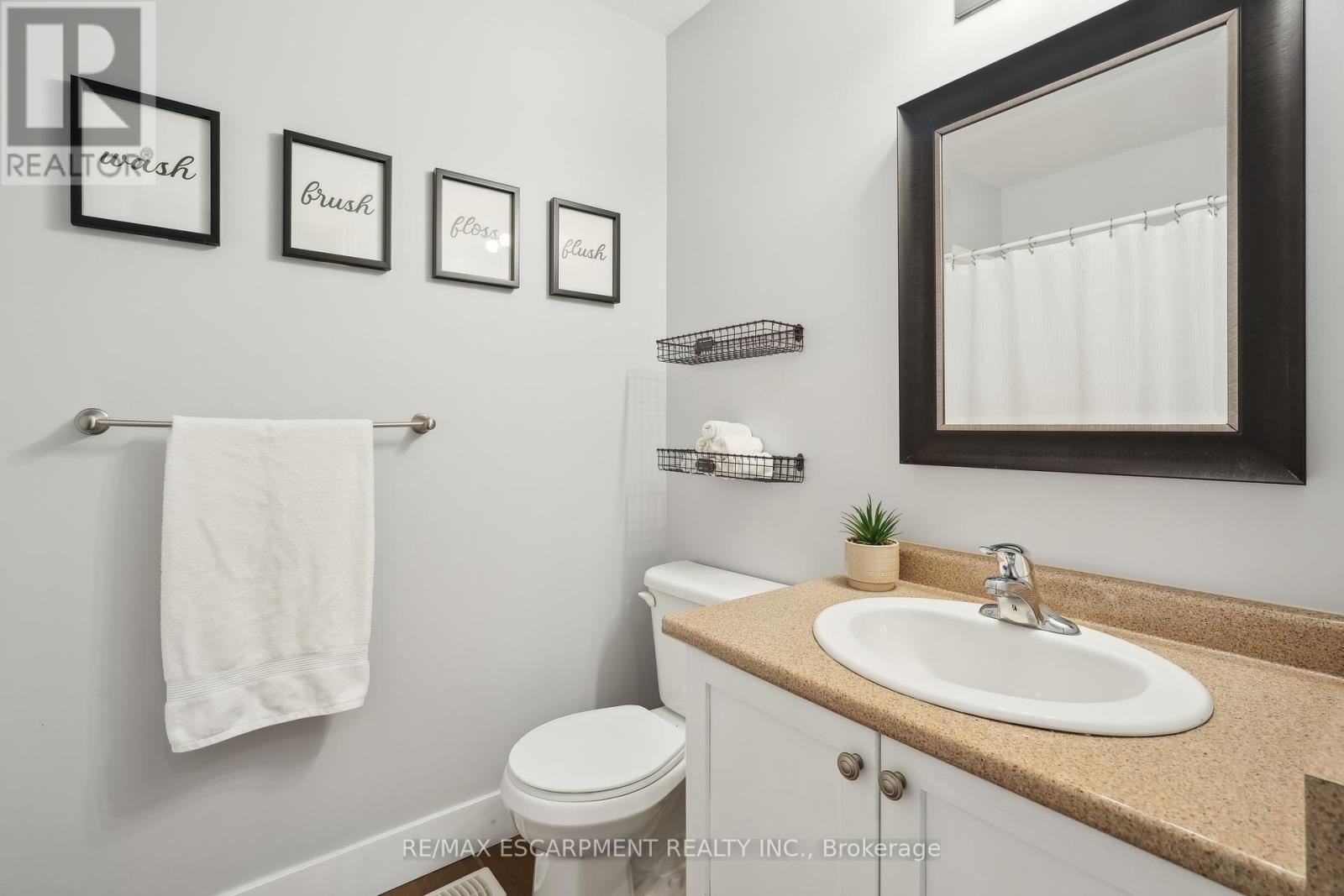 180 Coker Crescent, Guelph/eramosa, Ontario  N0B 2K0 - Photo 23 - X12174324