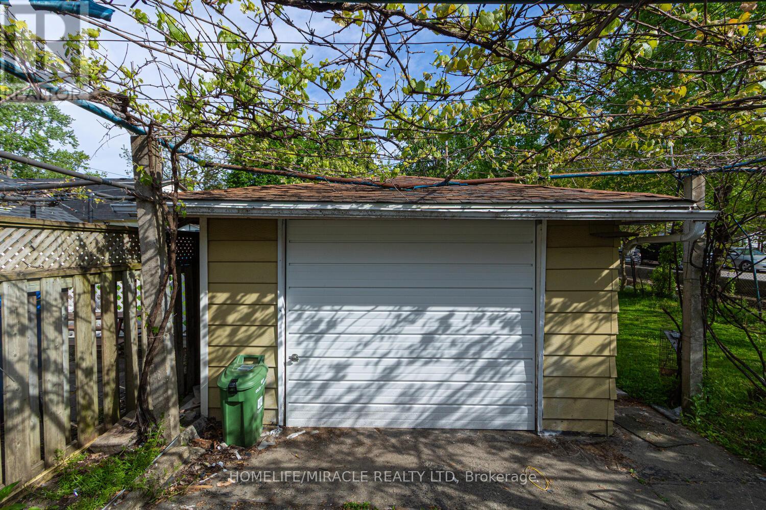 356 Hill Street, London East, Ontario  N6B 1E3 - Photo 39 - X12174383