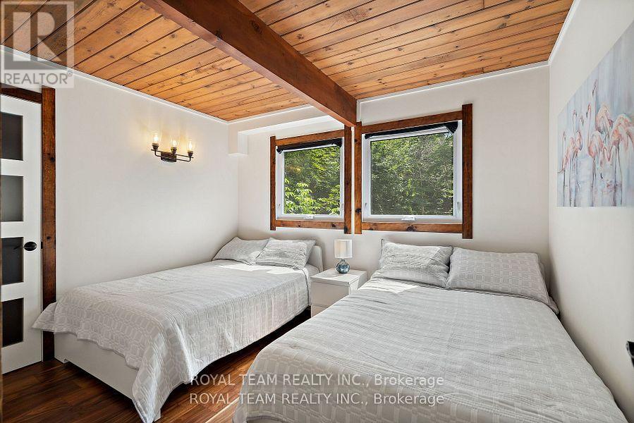 12 Hayhoe Road, Seguin, Ontario  P0C 1H0 - Photo 15 - X12174420