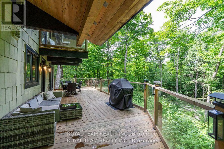 12 Hayhoe Road, Seguin, Ontario  P0C 1H0 - Photo 23 - X12174420