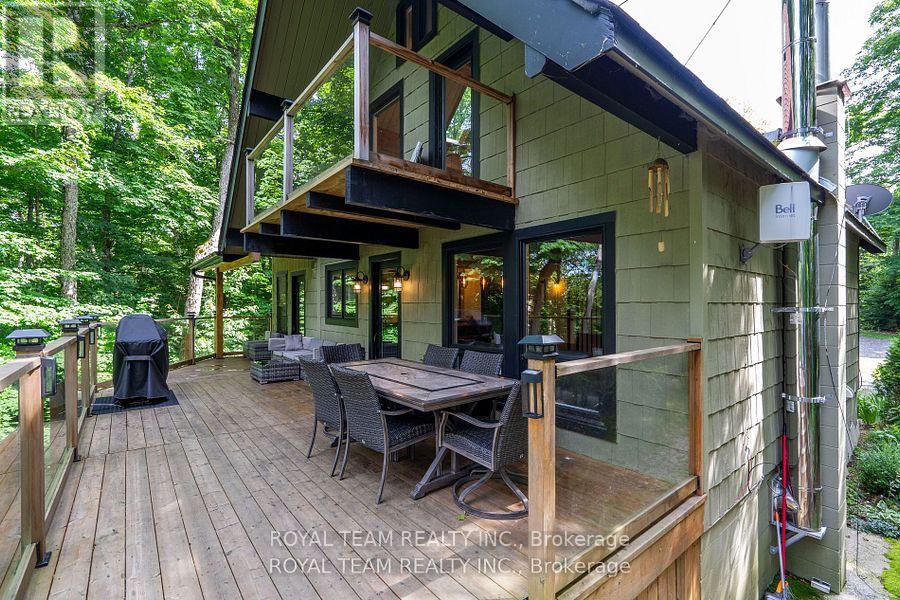 12 Hayhoe Road, Seguin, Ontario  P0C 1H0 - Photo 24 - X12174420