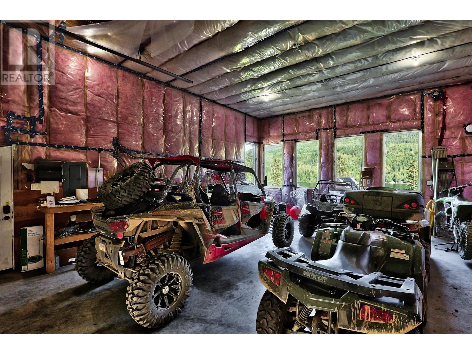 7540 RUSSEL CREEK FOREST SERVICE Road Unit# 52, Barriere, BC V0E1E0