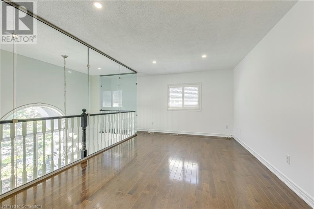 8 Hackamore Court, Ancaster, Ontario  L9K 1N7 - Photo 37 - 40733444