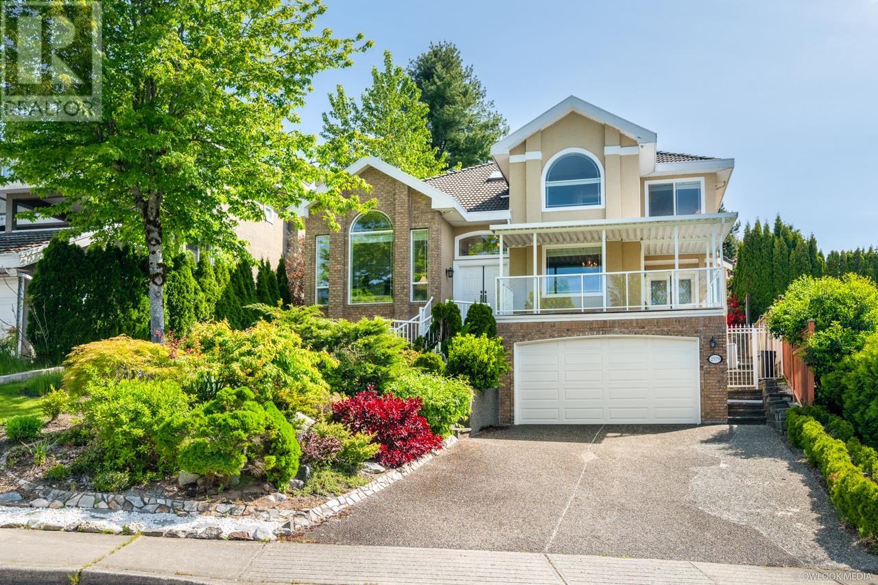 2579 Sapphire Place, Coquitlam, British Columbia  V3E 2Z1 - Photo 1 - R3007171