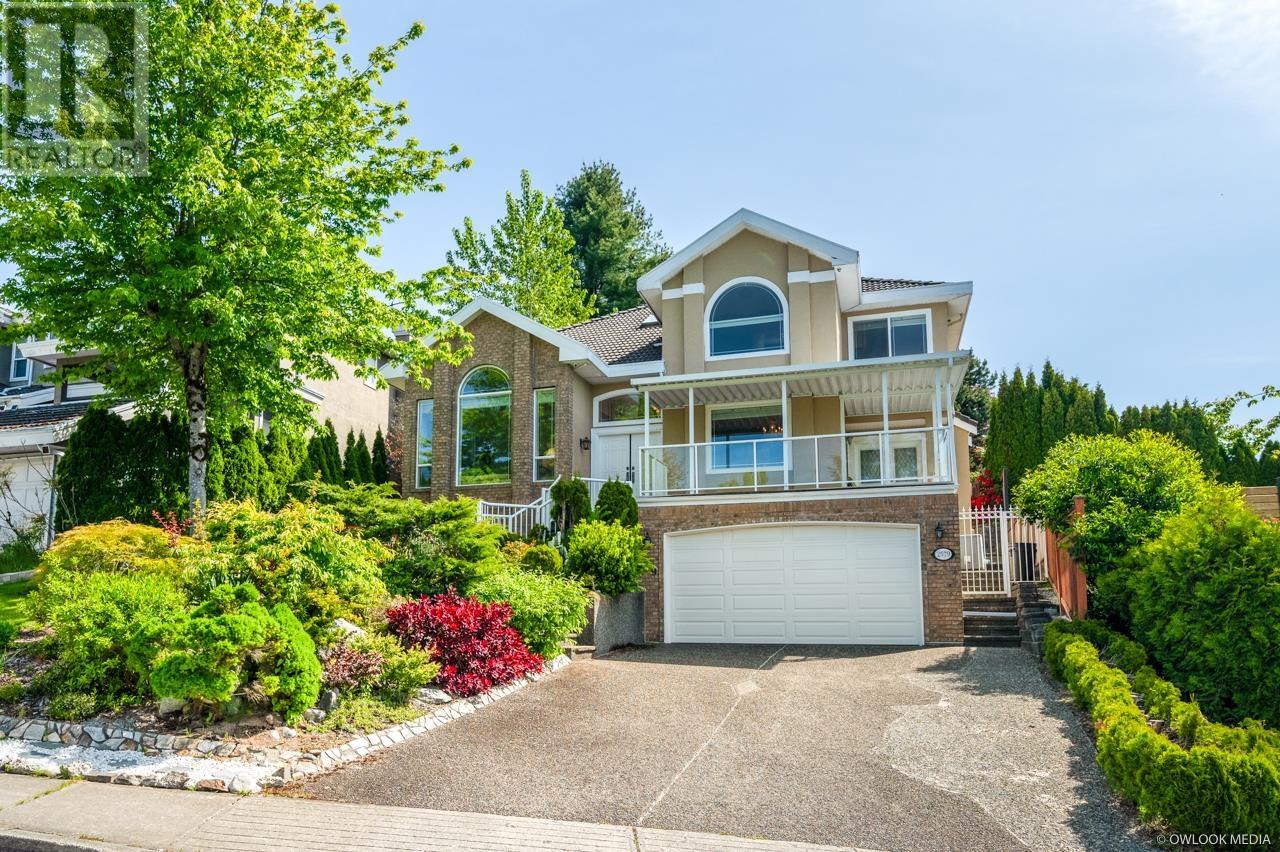 2579 Sapphire Place, Coquitlam, British Columbia  V3E 2Z1 - Photo 2 - R3007171