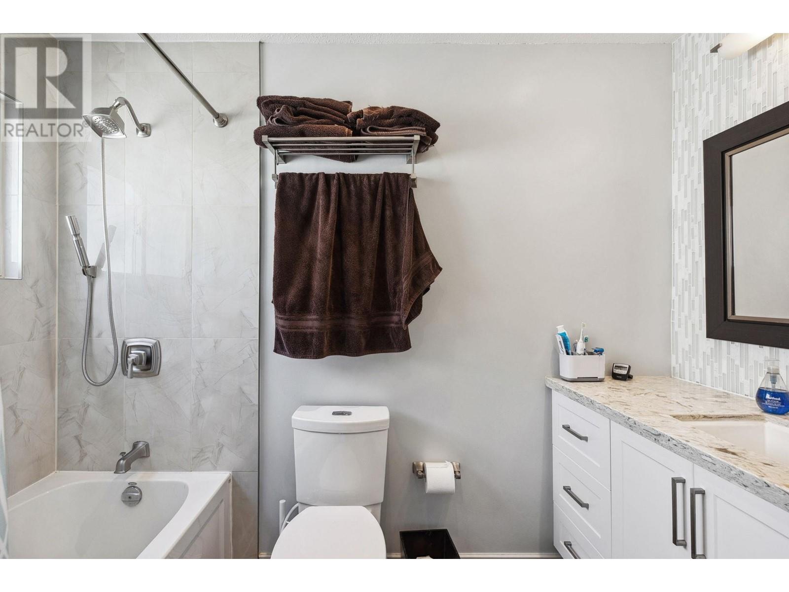 4920 Mahood Drive, Richmond, British Columbia  V7E 5C4 - Photo 25 - R3007216