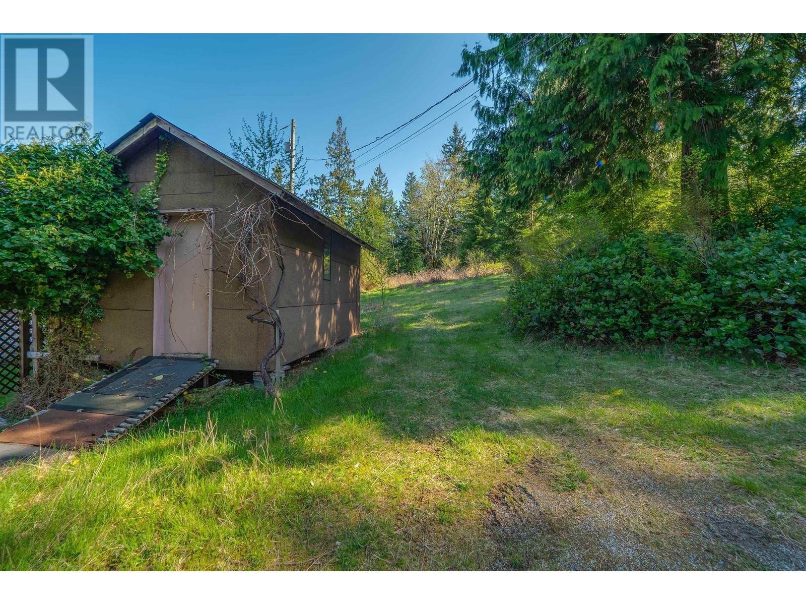 6377 N Gale Avenue, Sechelt, British Columbia  V7Z 0P7 - Photo 40 - C8069480
