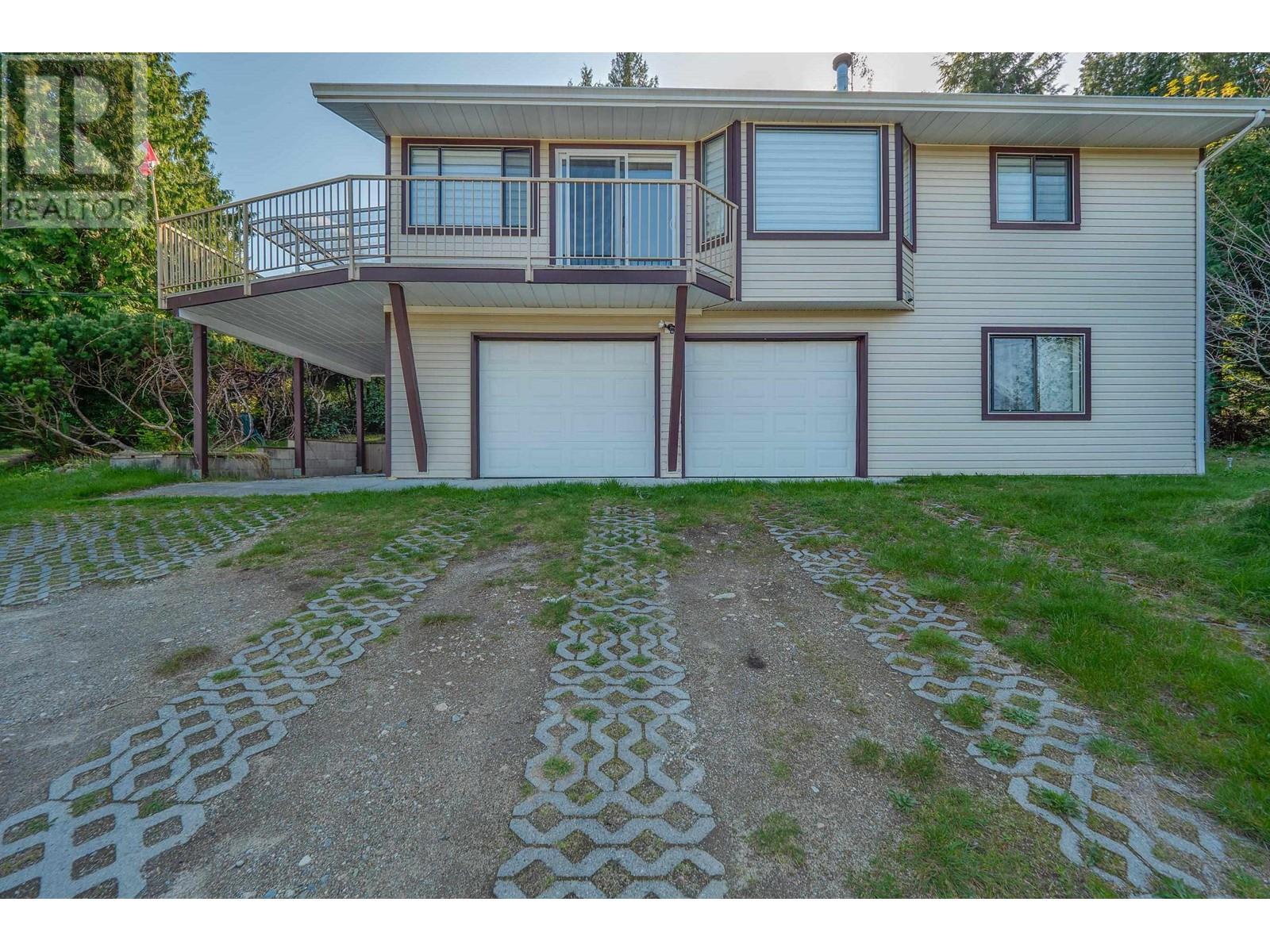 6377 N Gale Avenue, Sechelt, British Columbia  V7Z 0P7 - Photo 9 - C8069480