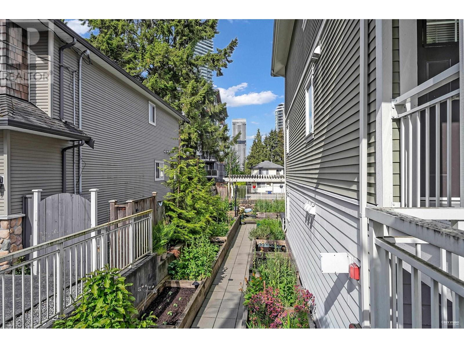 22 638 Regan Avenue, Coquitlam, British Columbia  V3J 0E6 - Photo 5 - R3007018