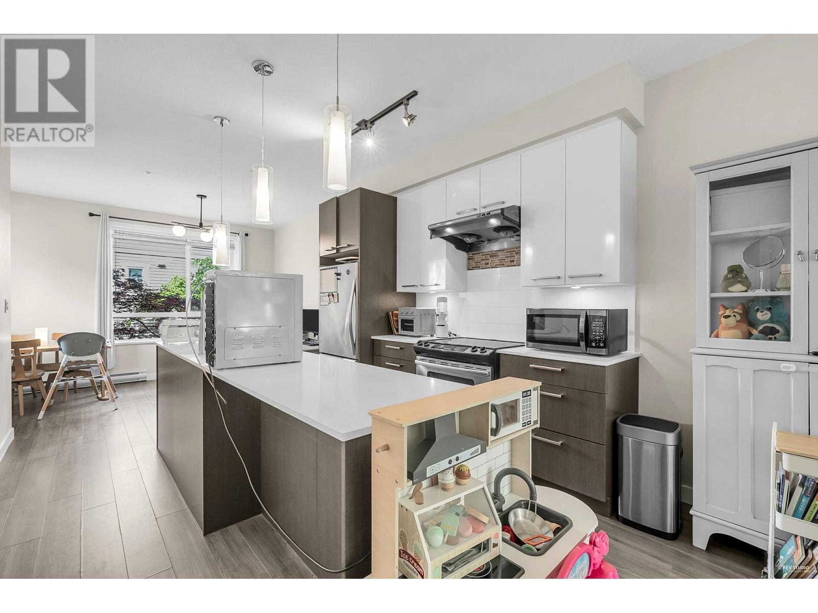 22 638 Regan Avenue, Coquitlam, British Columbia  V3J 0E6 - Photo 10 - R3007018