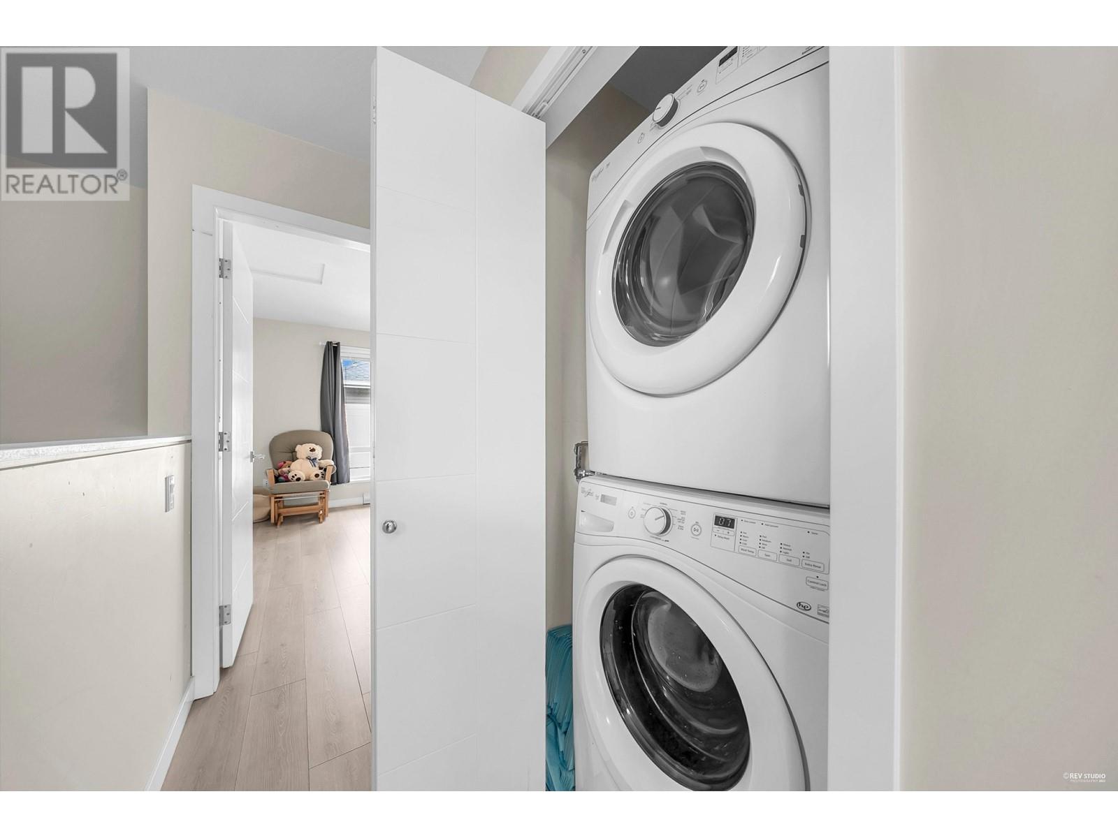 22 638 Regan Avenue, Coquitlam, British Columbia  V3J 0E6 - Photo 30 - R3007018