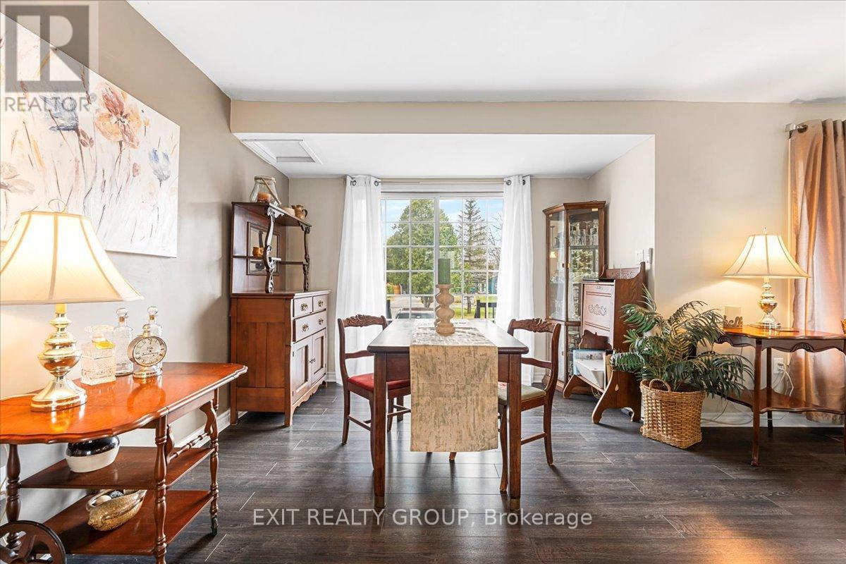 17 Lodge Road, Quinte West, Ontario  K0K 1L0 - Photo 8 - X12174458
