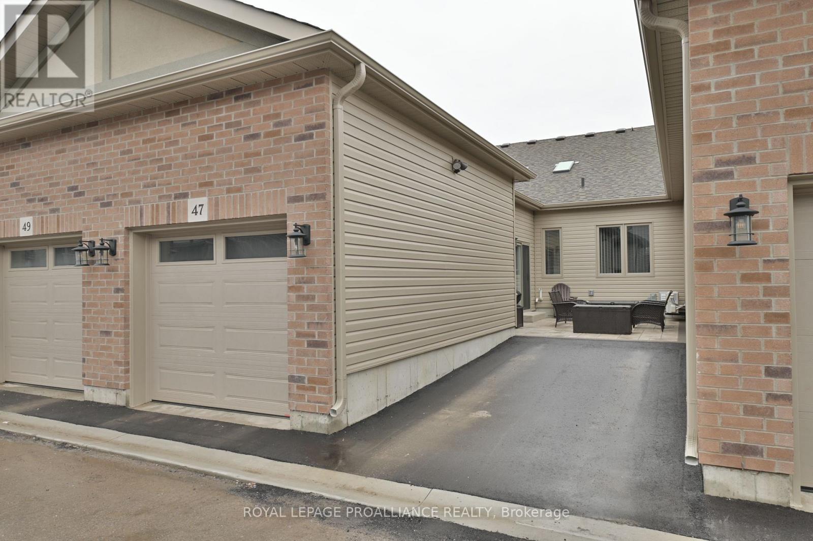 47 Athabaska Drive, Belleville, Ontario  K8N 0T1 - Photo 28 - X12173996
