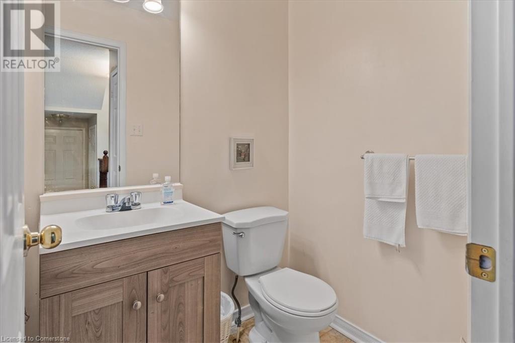 Property at 51 HOLLINRAKE Avenue image 5