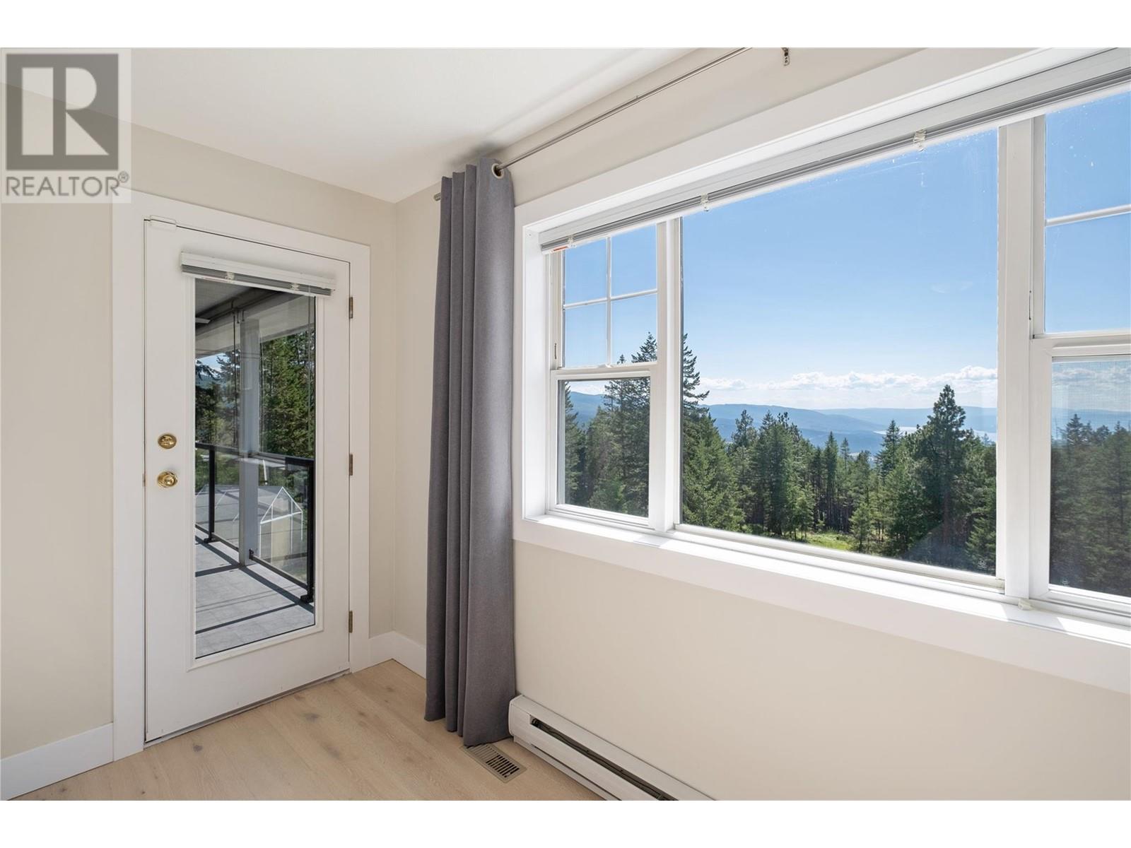 2025 Huckleberry Road, Kelowna, British Columbia  V1P 1H5 - Photo 26 - 10347919