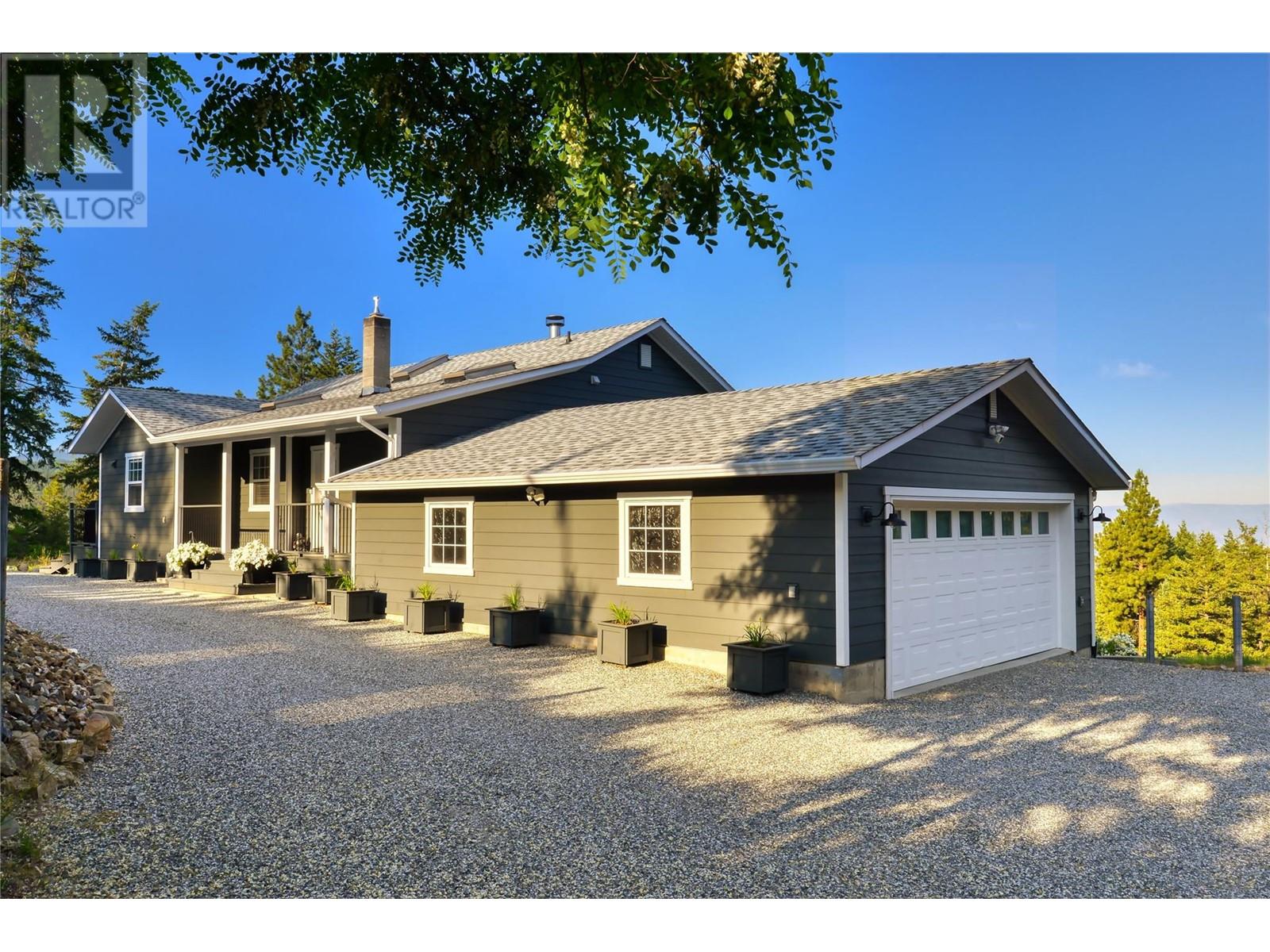 2025 Huckleberry Road, Kelowna, British Columbia  V1P 1H5 - Photo 3 - 10347919