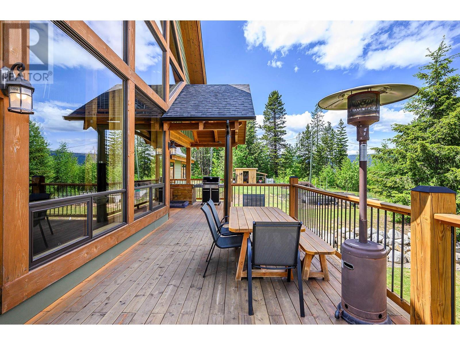 688 Greer Road, Clearwater, BC V0E1N2