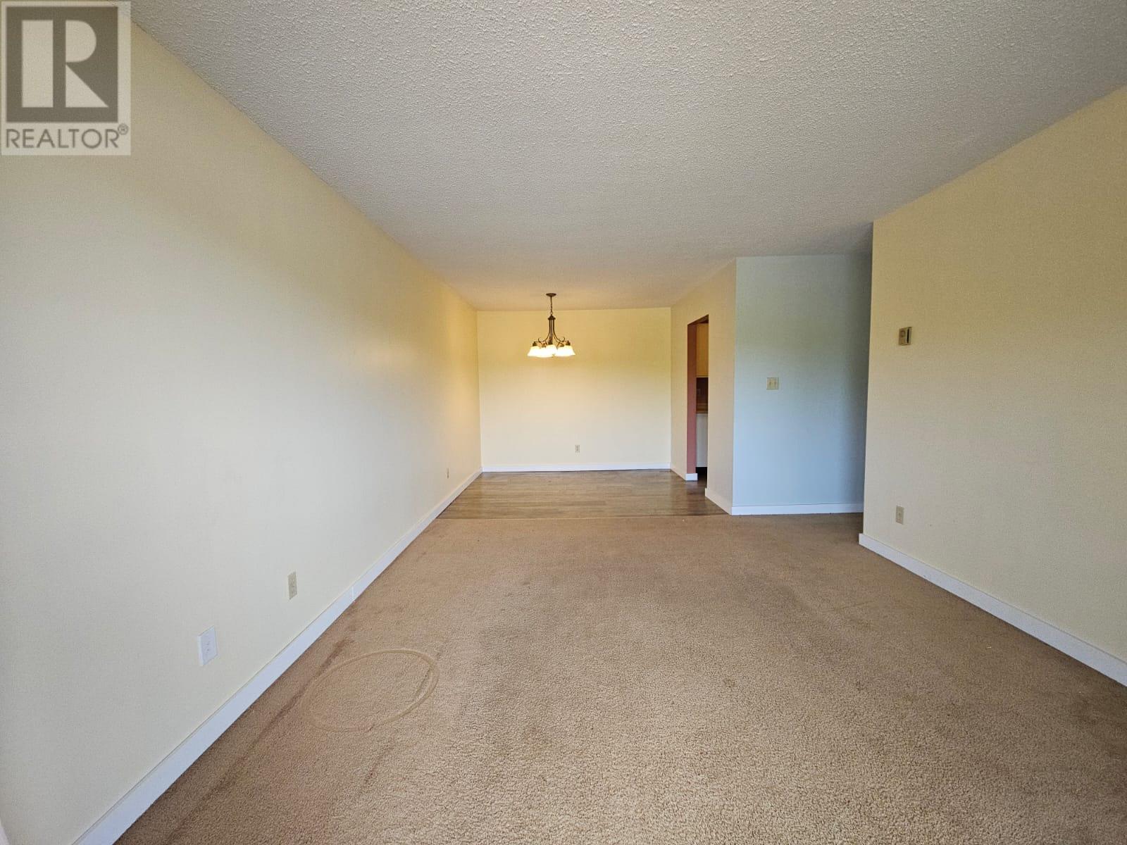 195 Chamberlain Crescent Unit# 301, Tumbler Ridge, BC V0C2W0